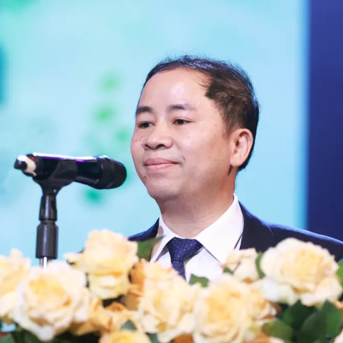 Nhà báo Bùi Đức Tùng - Phó tổng biên tập Tạp chí Tổ chức nhà nước và Lao động