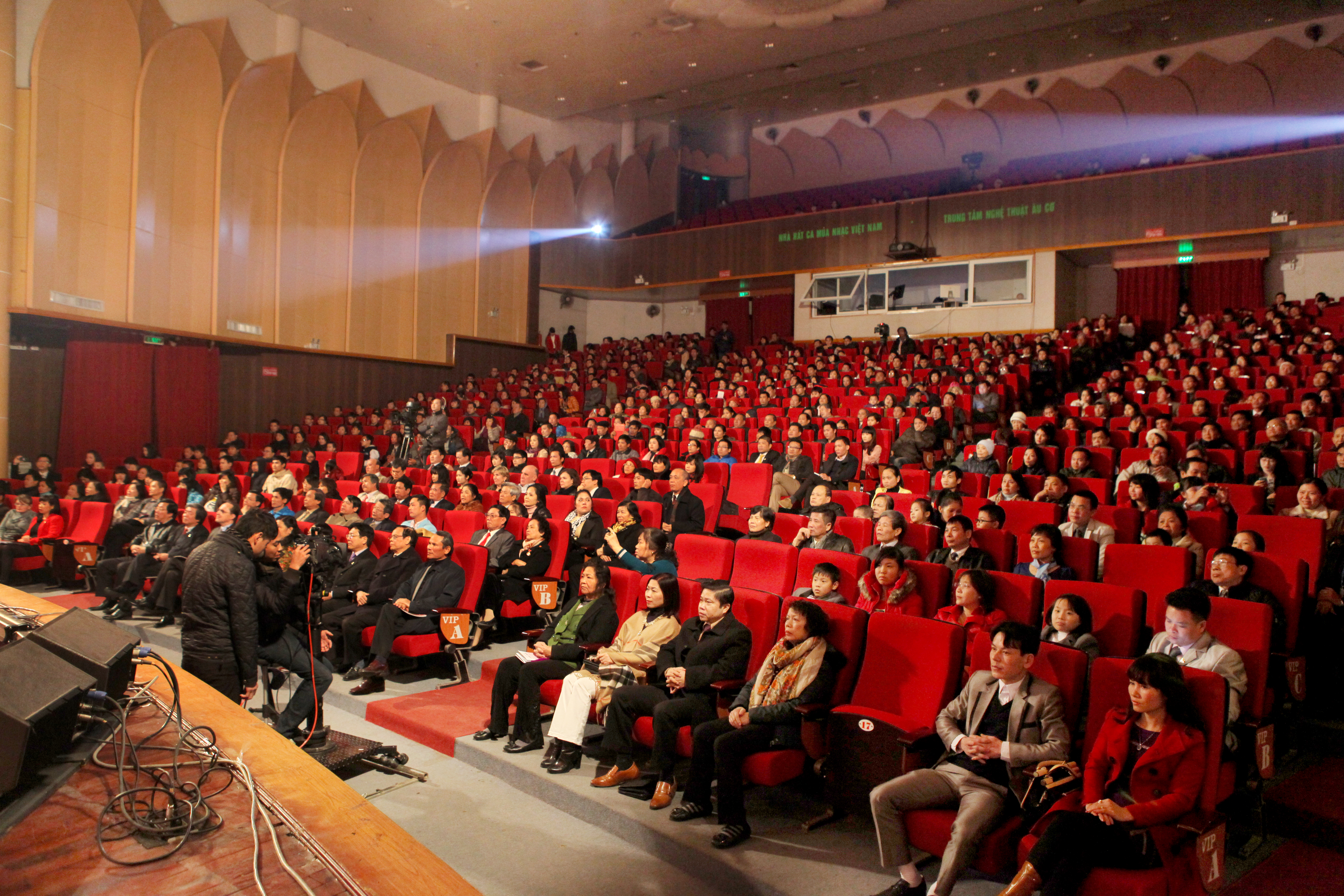 ẢNH CHƯƠNG TRÌNH - TÌNH KHÚC BẠCH DƯƠNG - NĂM 2013