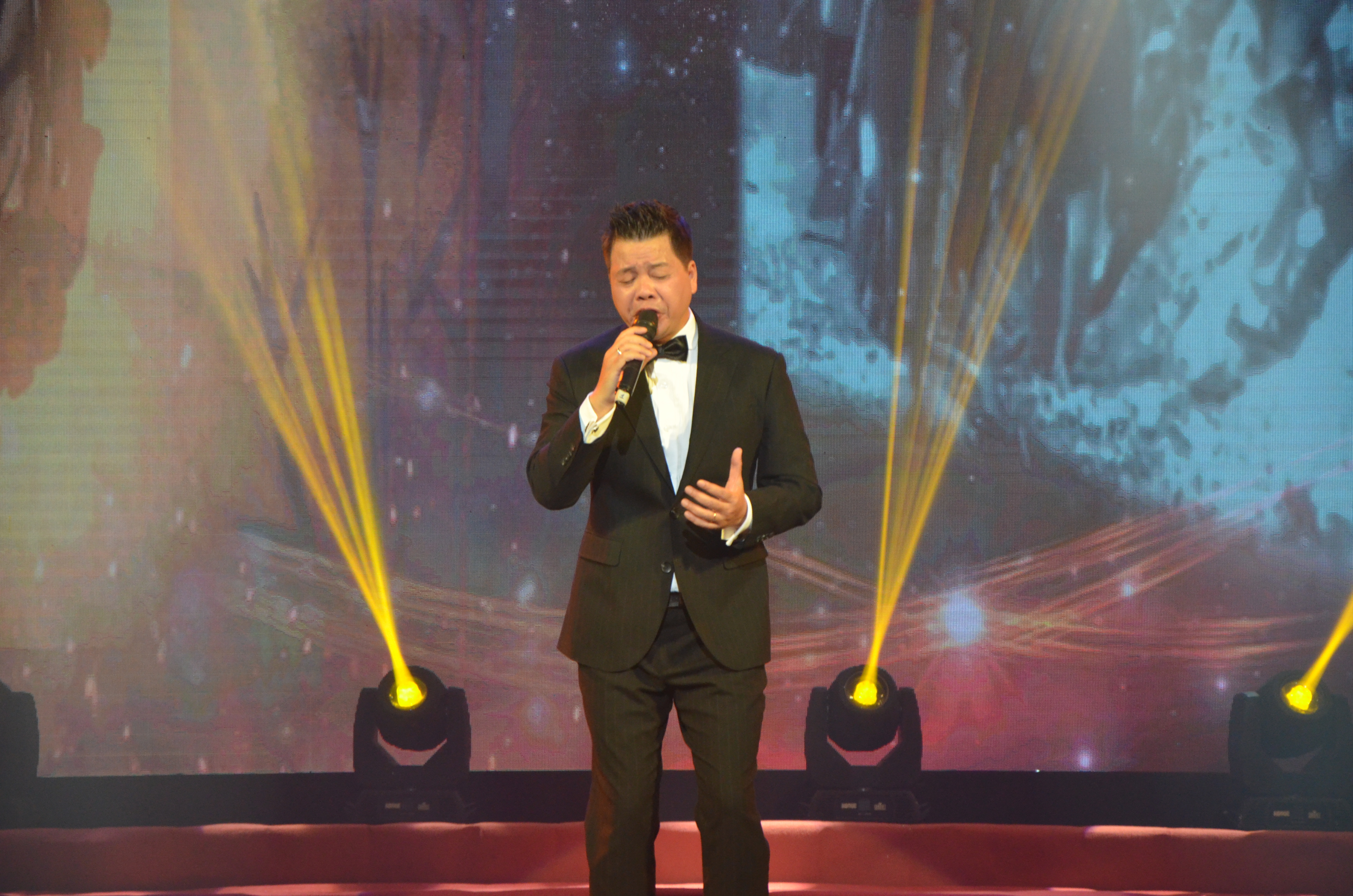  - TỔ QUỐC LINH THIÊNG - NĂM 2020