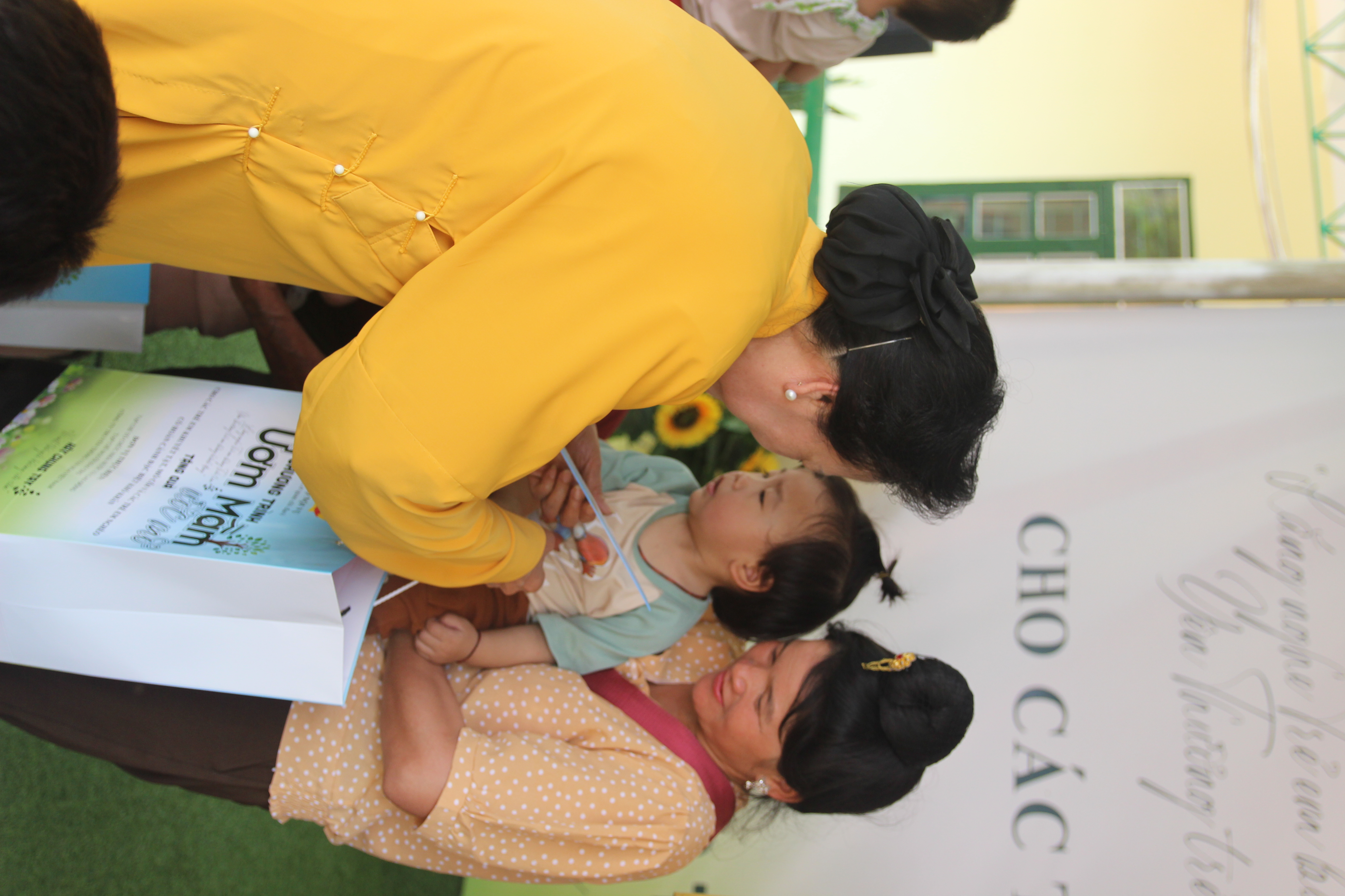 ẢNH CHƯƠNG TRÌNH - ƯƠM MẦM ƯỚC MƠ 2025 - TRAO QUÀ TẠI ĐIỆN BIÊN