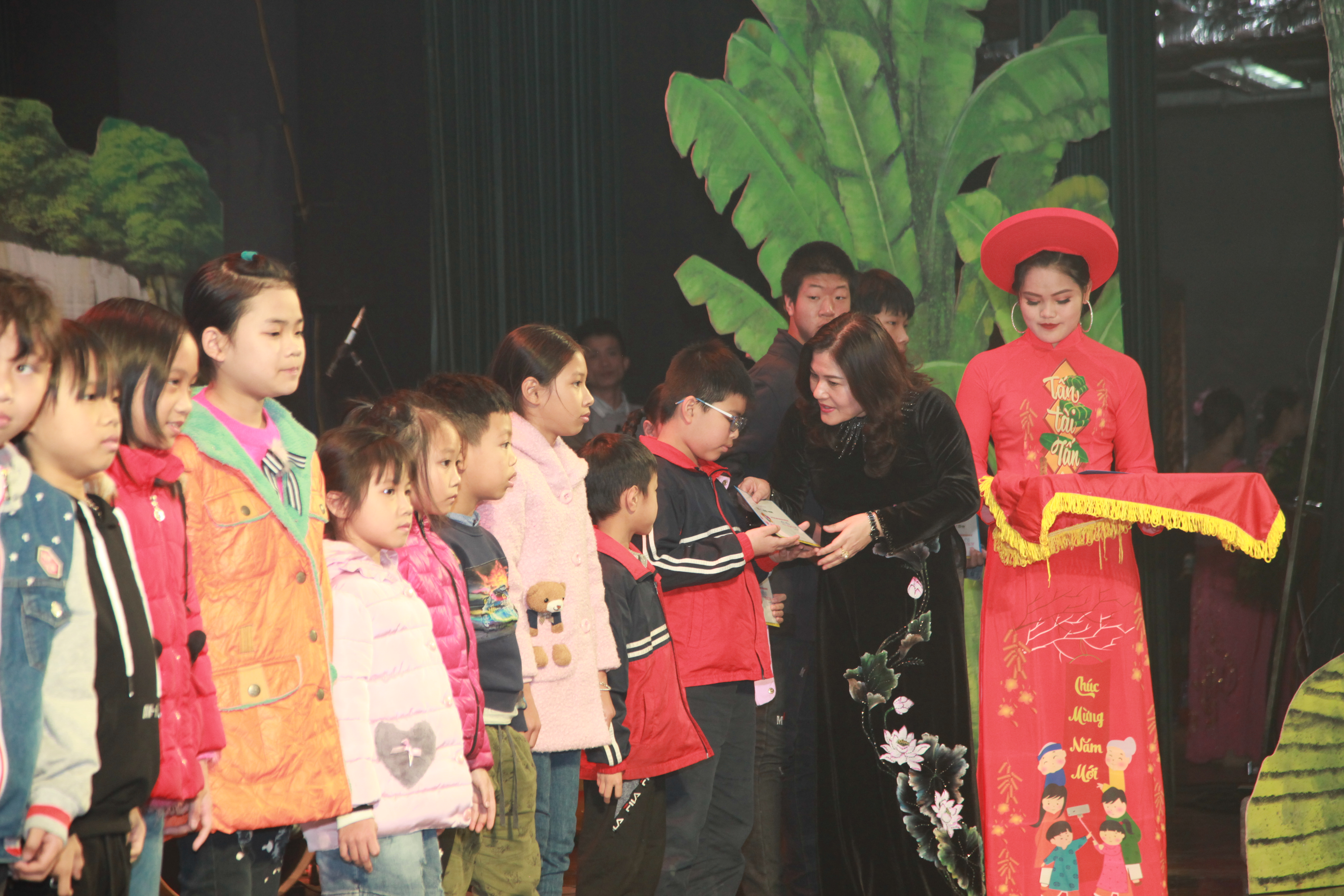 XUÂN VỀ BẢN EM - NĂM 2017